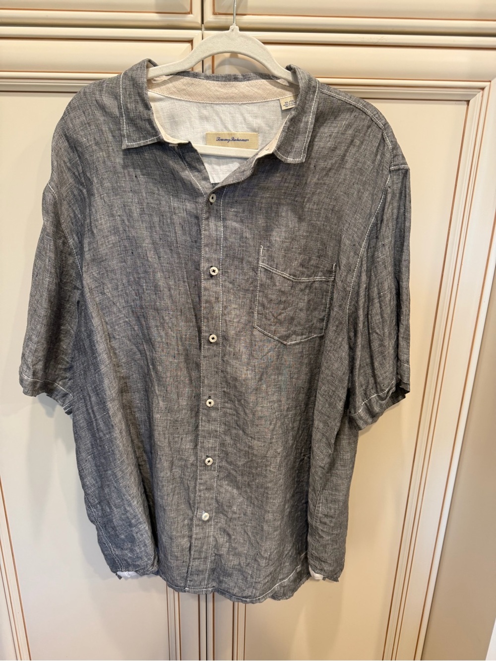 Tommy Bahama Gray Shortsleeved Button Down 100% Linen Shirt Size XL